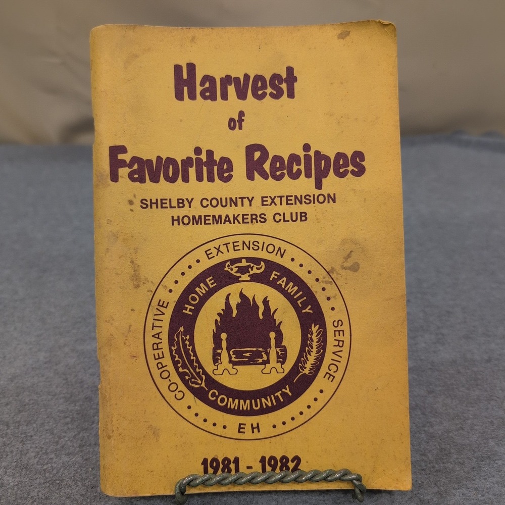 Harvest of Favorite Recipes Shelby County Extension Homemakers Cookbook 1981-82 - Picture 1 of 2